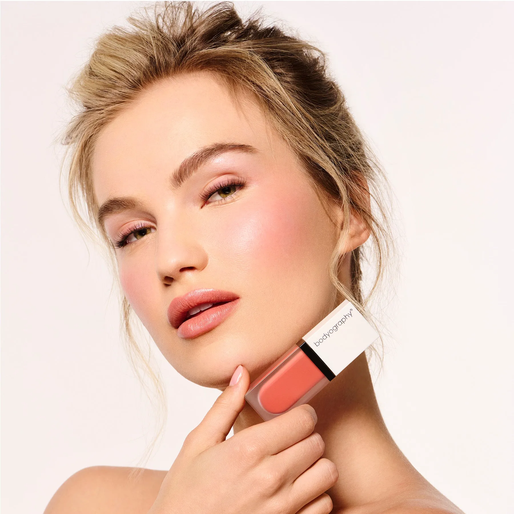 COLOR CASETTE LIQUID BLUSH & LIP