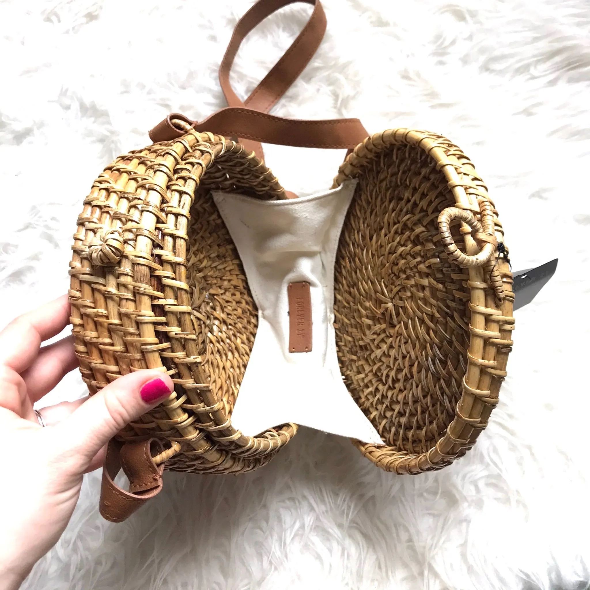 Forever 21 Circle Natural Crossbody