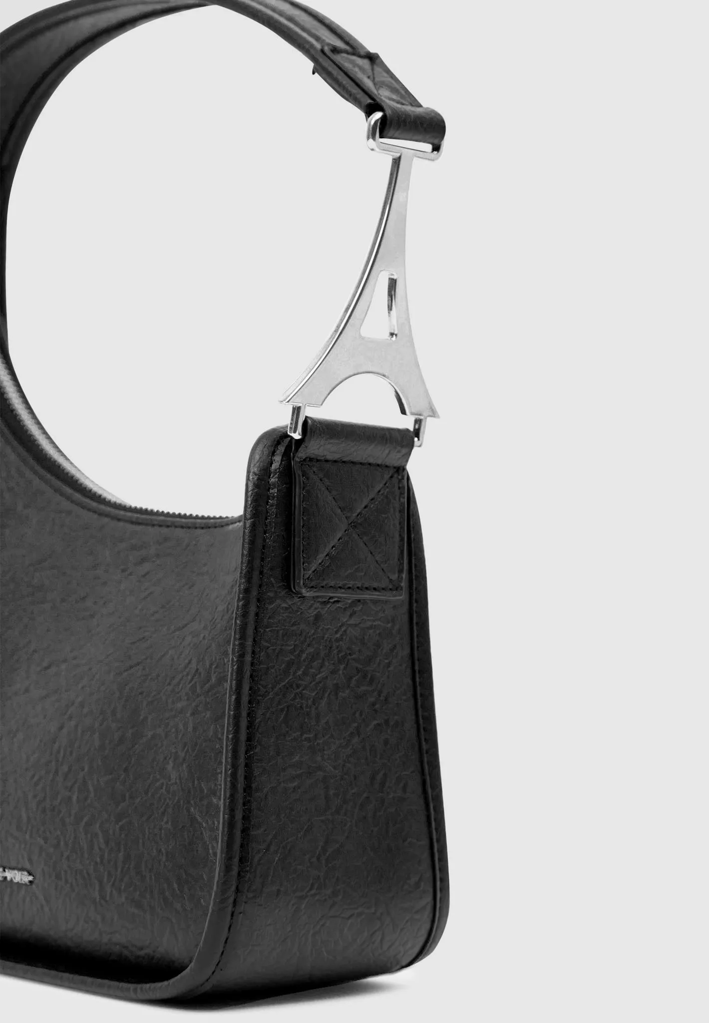 L'Eiffel Textured Handbag - Black
