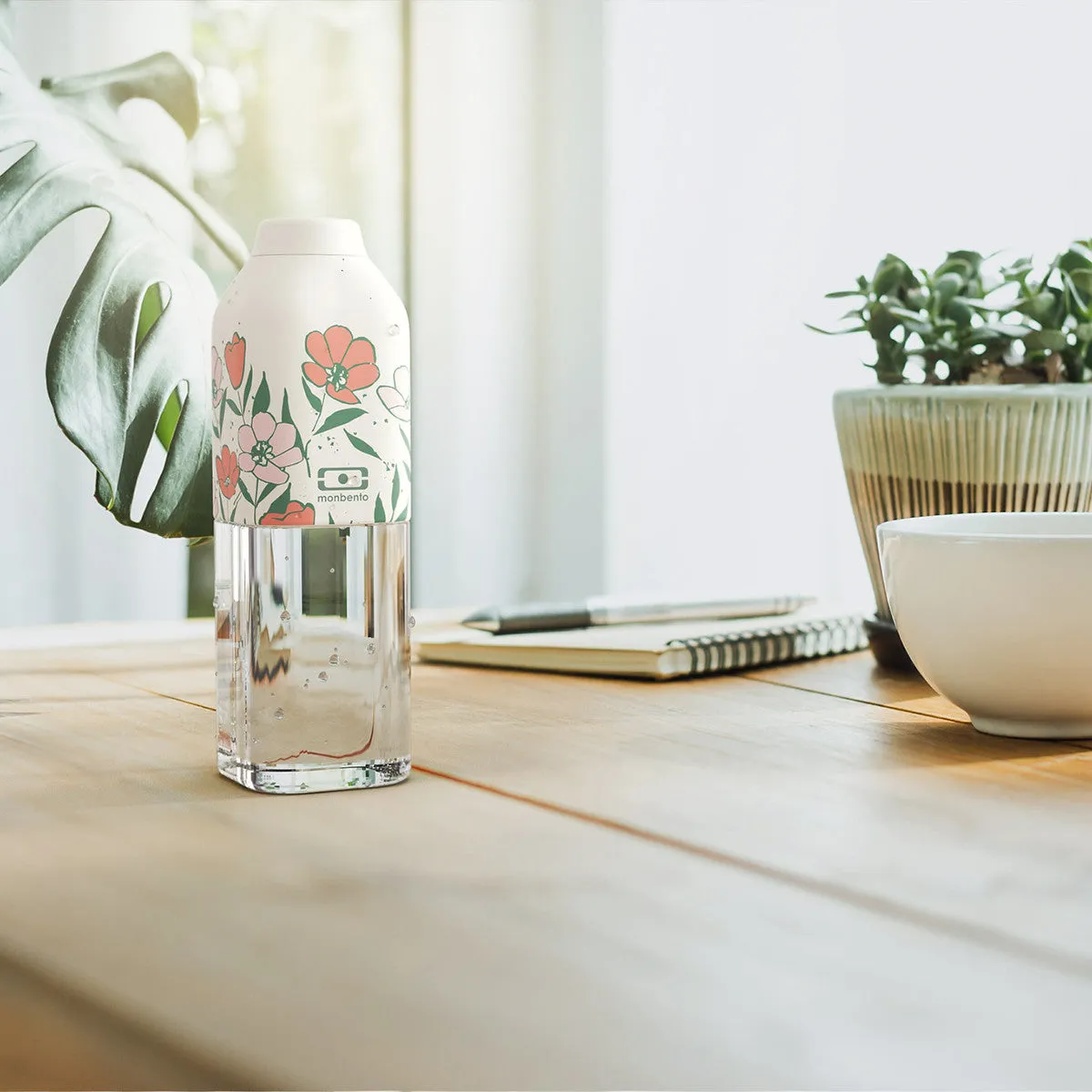 Monbento: Mb Positive M Graphic Drink Bottle Bloom