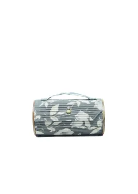 Phaa Round Clutch - Single Sleeve