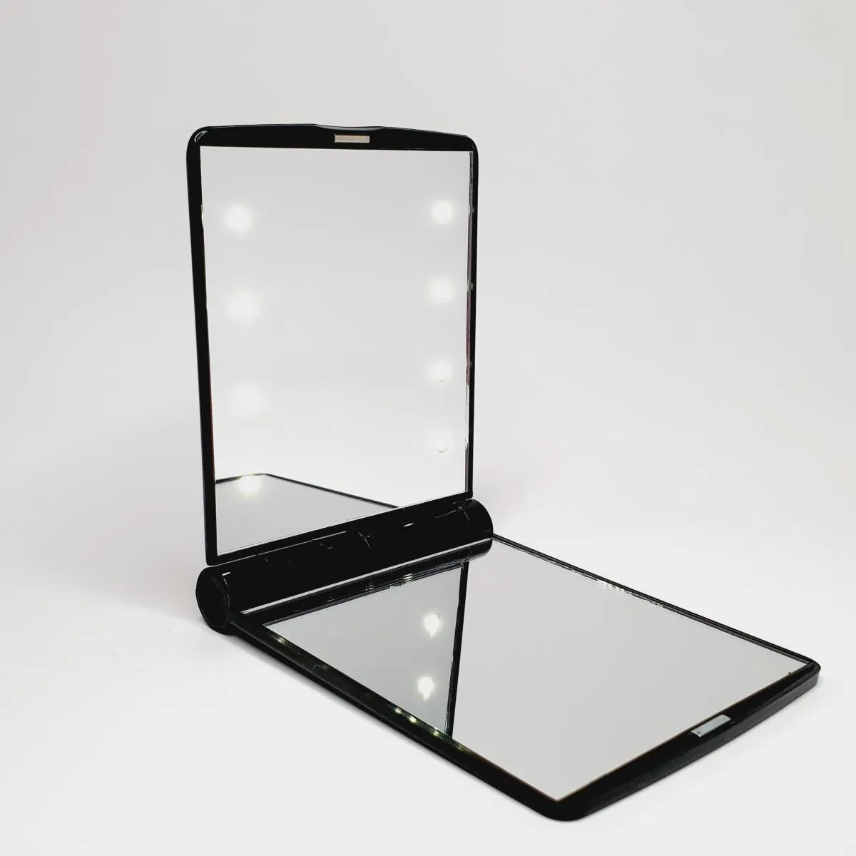 Pocket Mirror with LED Lighting