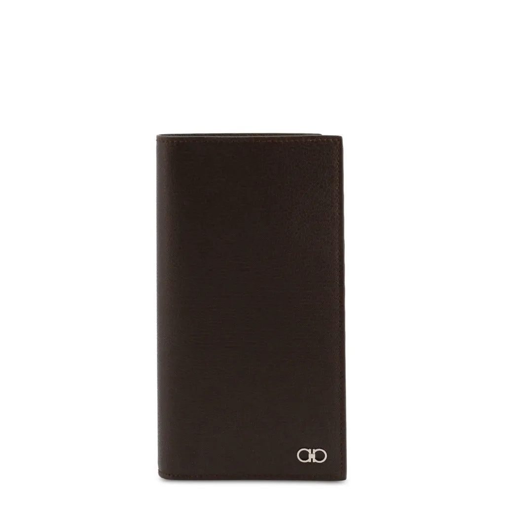 Sleek Italian Leather Wallet for the Sophisticated Man