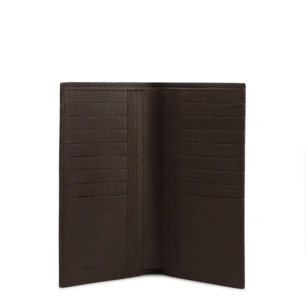 Sleek Italian Leather Wallet for the Sophisticated Man